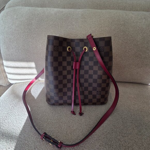 Louis Vuitton Neo Noe - Picture 1 of 11